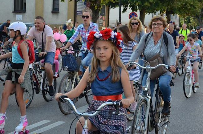 Wieczorny Przejazd na Czymkolwiek Ulicami Siemiatycz