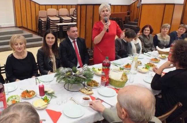 Wykład i spotkanie opłatkowe Uniwersytetu Trzeciego Wieku